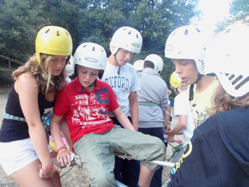 Village Camps International Summer Camp Ard&egrave;che, France 2019-07-26 https://www.villagecamps.com/journals_admin/images/75-11-Supporting Jarek.jpg